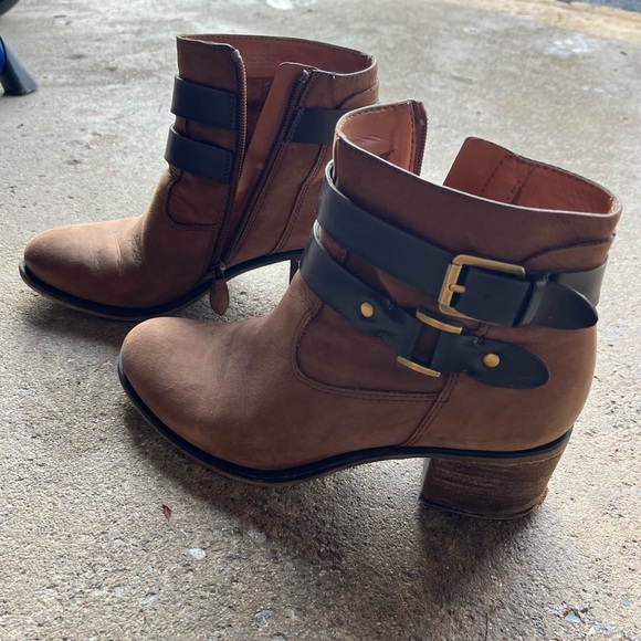 Franco sarto women’s booties - Picture 2 of 5